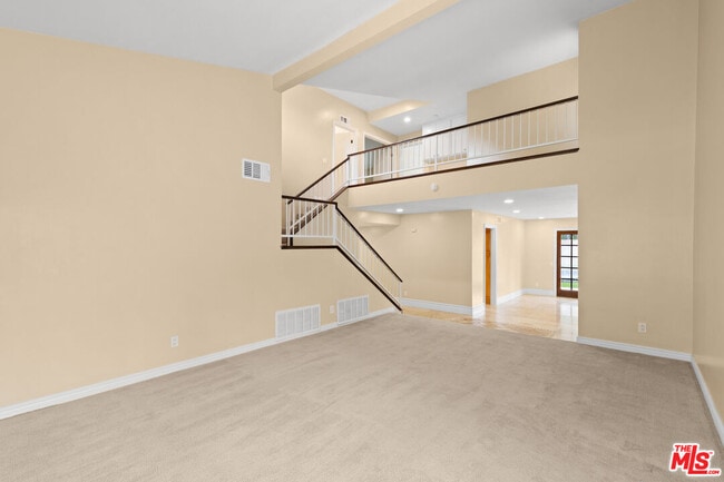 Building Photo - 26952 Garret Dr