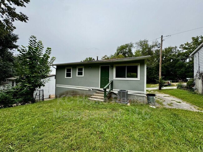 Building Photo - 3723 Webster Ave
