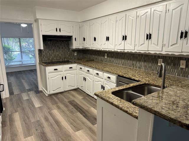 Building Photo - 7745 Dentcrest Dr