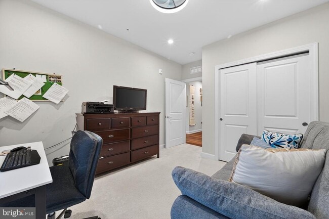 Building Photo - 21630 Hawksbill High Cir
