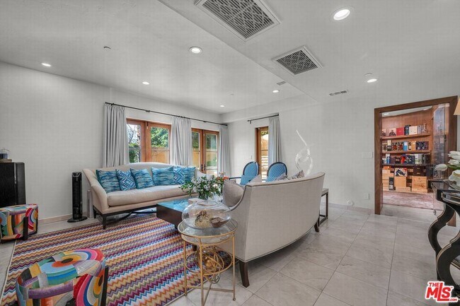 Building Photo - 3110 Benedict Canyon Drive