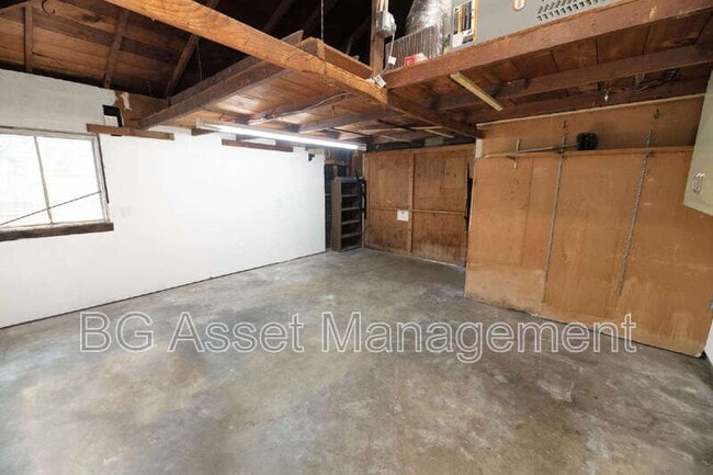 Building Photo - 950 Kelvin Ct