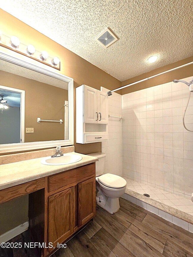 Building Photo - 1864 Sunchase Ct