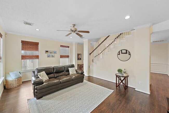 Building Photo - 7818 Stoneyway Dr