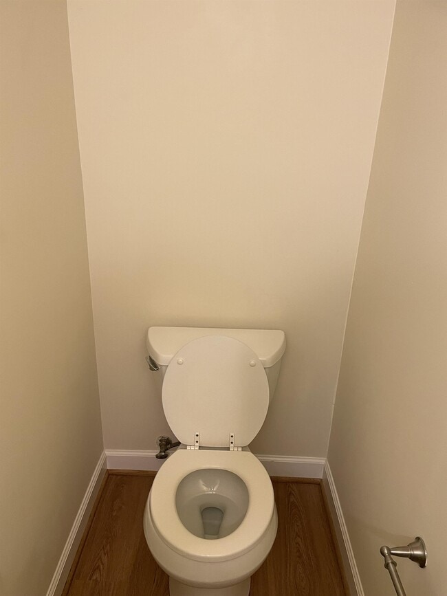 Building Photo - 152 Harvest Dr