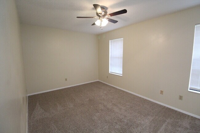 Building Photo - Bay Meadows 3BR Home Near NAS Pensacola with Granite Kitchen & Fenced Backyard
