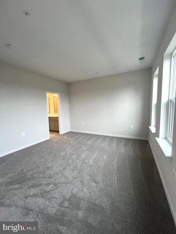 Building Photo - 22782 Hanson Overlook Ter