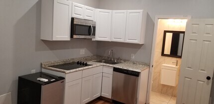 Building Photo - The Adams Apartments