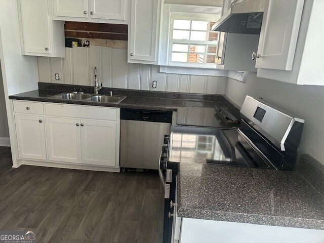 Building Photo - 305 Jeff Davis Rd