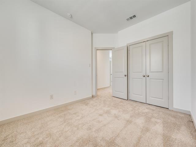 Building Photo - 673 Vista Oaks Rd
