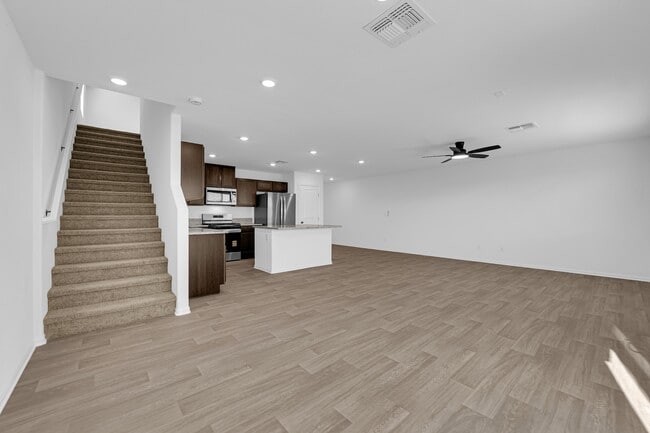 Building Photo - 6020 Swift Lariat St