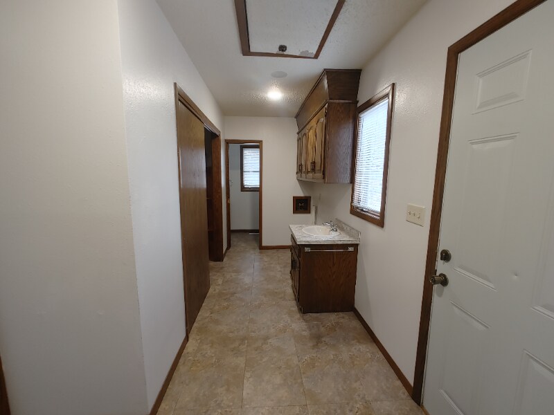 Building Photo - 506 N 11th St