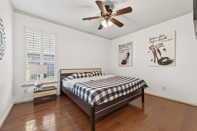 Building Photo - 7211 Spring Meadow Ln