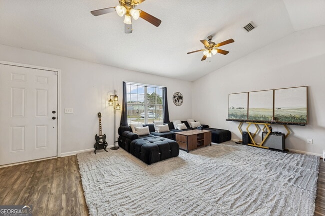 Building Photo - 149 Aidan Ct