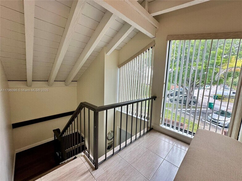 Building Photo - 7034 SW 114th Pl