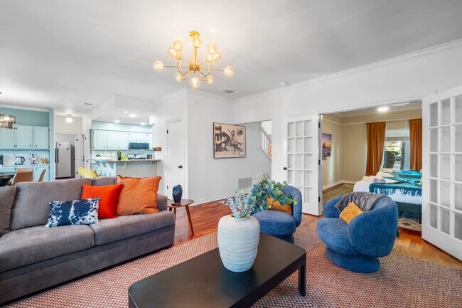 Building Photo - 13702 Yellow Oak Cir