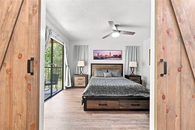 Building Photo - 8630 Mallard Reserve Dr