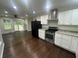 Building Photo - 2032 S Akin Dr