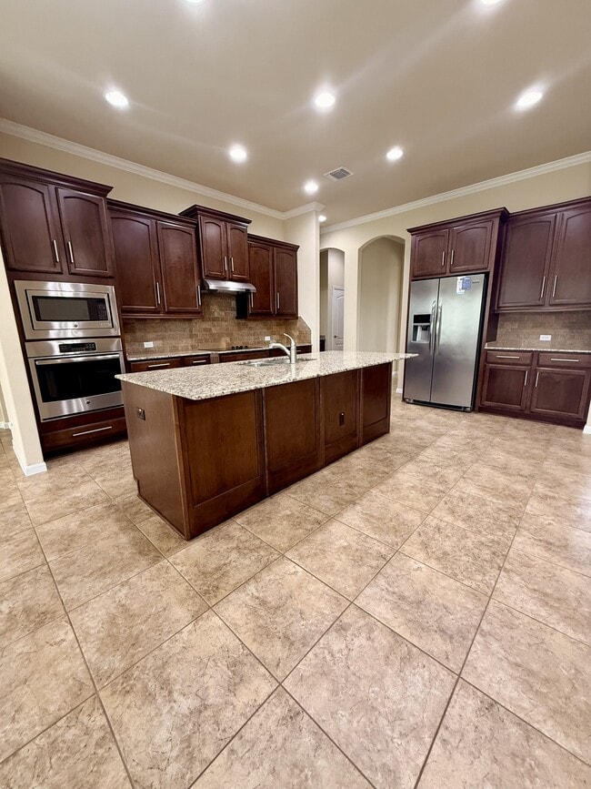 Building Photo - 10307 Bryson Dr