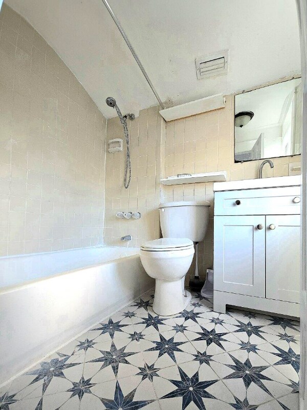 Building Photo - 103 W Mohawk Ave