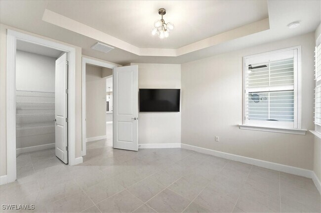 Building Photo - 5935 Mayflower Way