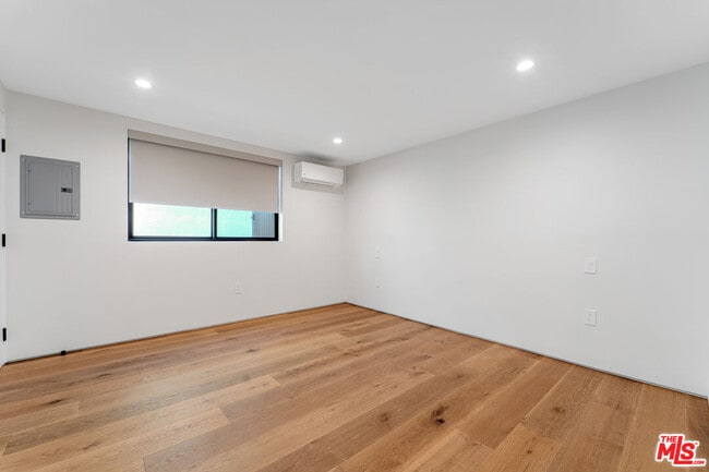 Building Photo - 8261-8264 4th St