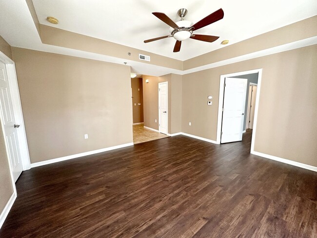 Building Photo - A must see in Westport Cove! New Flooring!...