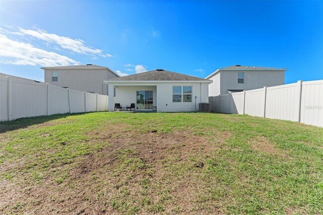 Building Photo - 10918 Trailing Vine Dr