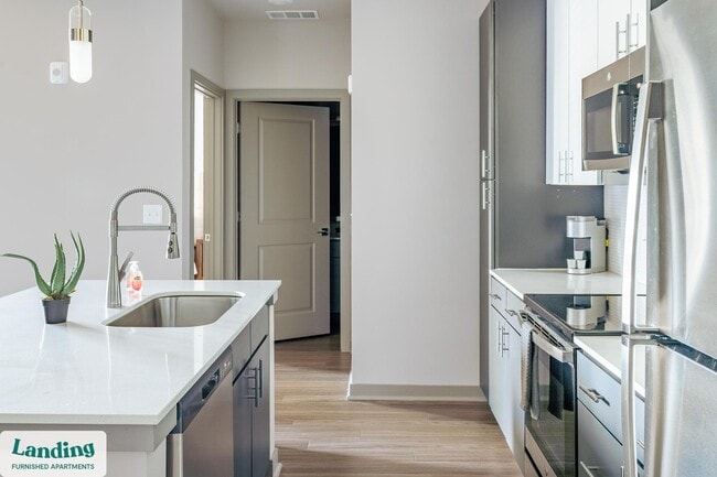 Building Photo - 1559 W 9 Mile Rd