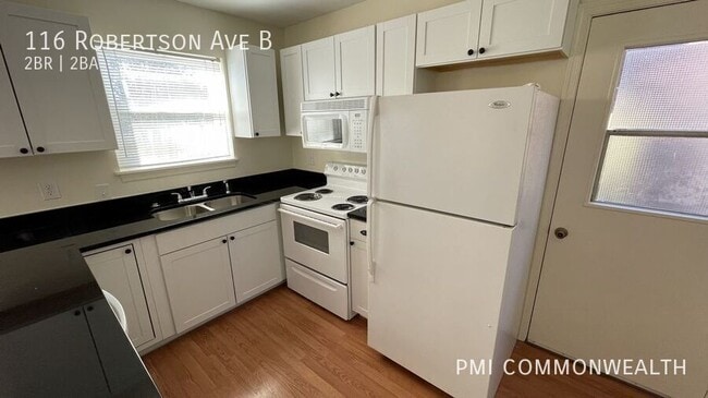Building Photo - 116 Robertson Ave