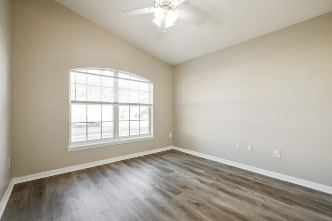 Building Photo - 2757 Amaya Terrace