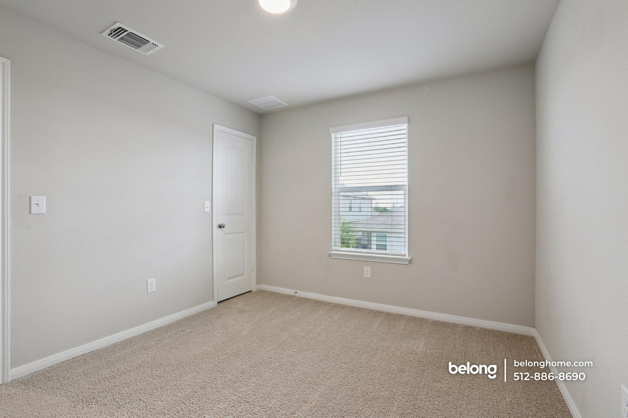 Building Photo - 2920 Maryanne Ln