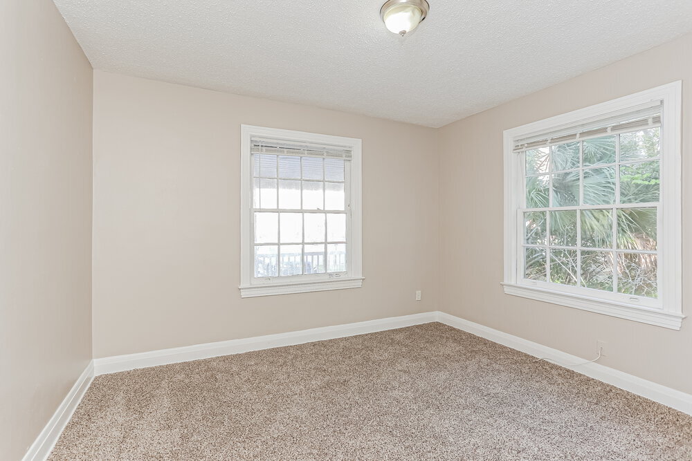 Building Photo - 6514 N Pearl St