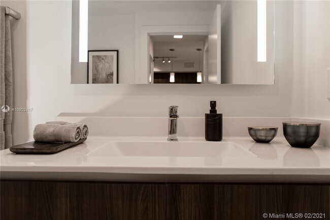 Building Photo - 9480 NW 41st St