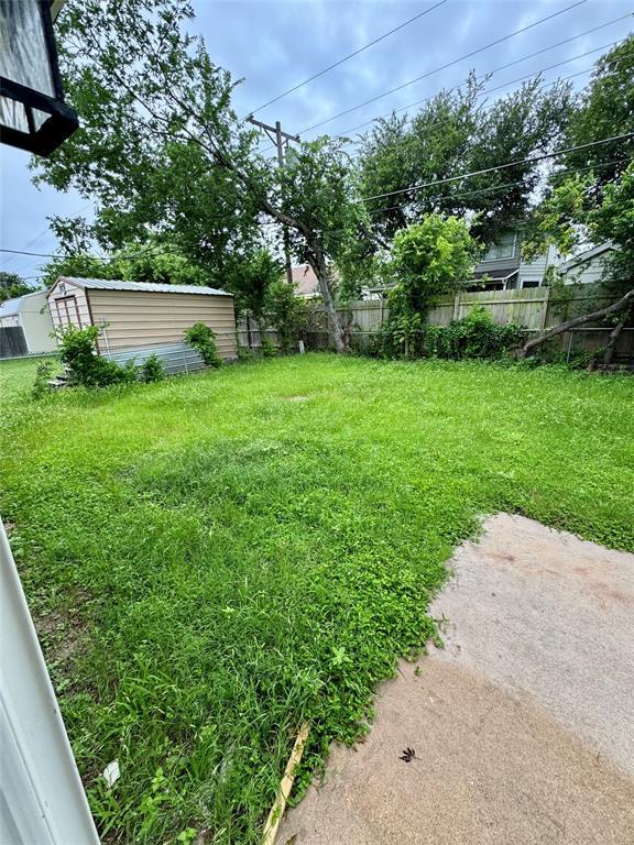 Building Photo - 1205 Ramble Creek Dr
