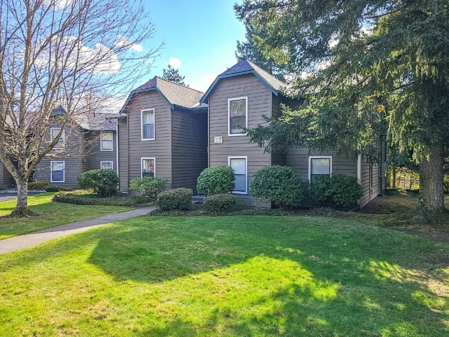 Building Photo - Coming Soon.  Ground level condo near Microsoft Campus! New Paint, New Carpet, and updates throug...