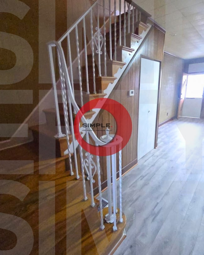 Building Photo - 5 Bedroom 1.5 bath house