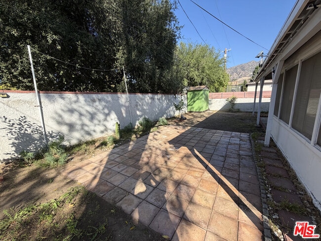 Building Photo - 11121 Parr Ave