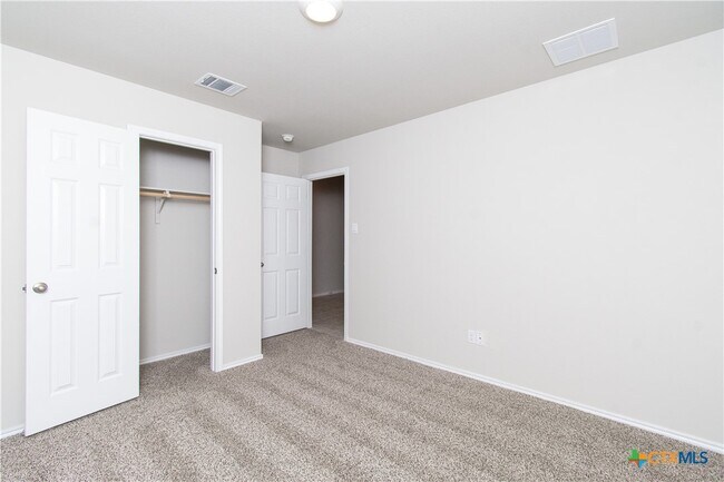 Building Photo - 1412 Rolling Thunder Dr