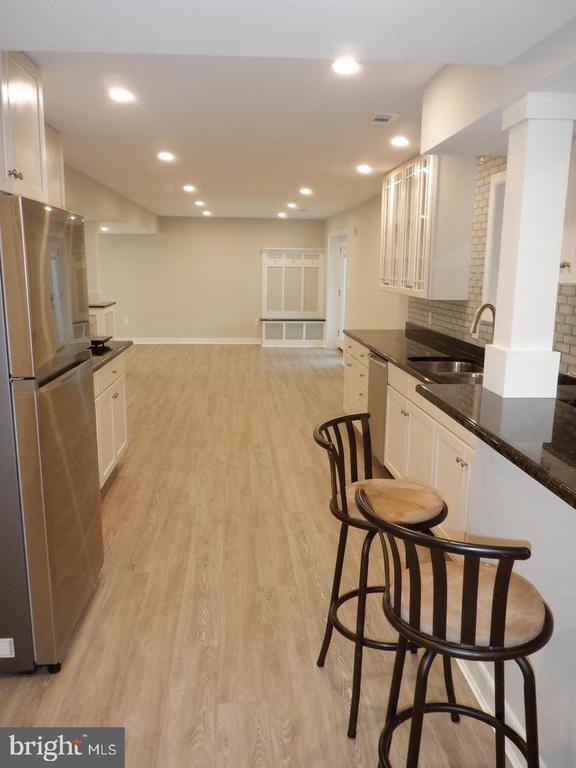 Building Photo - 830 Santmyer Dr SE