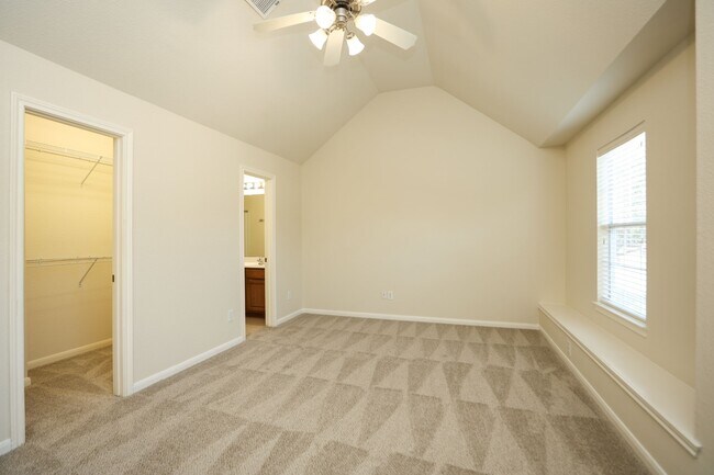 Building Photo - 1620 Grable Cove Ln
