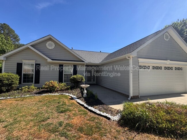 Building Photo - 206 Lindell Dr