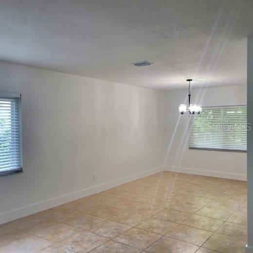 Building Photo - 605 Hillpoint Way
