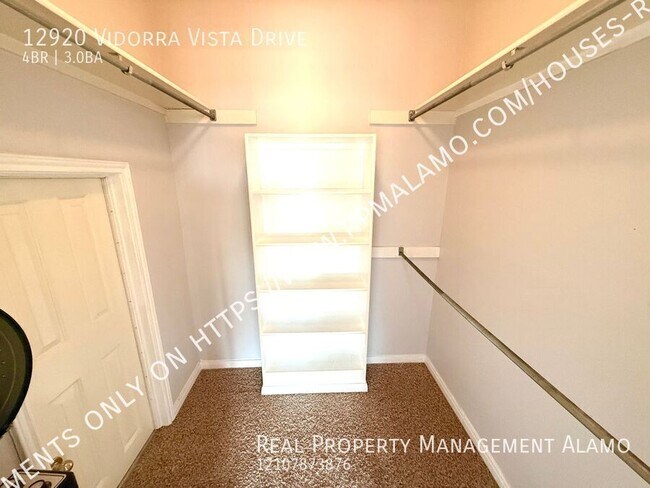Building Photo - 12920 Vidorra Vista Dr