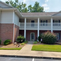 Building Photo - 2205 Locksley Woods Dr