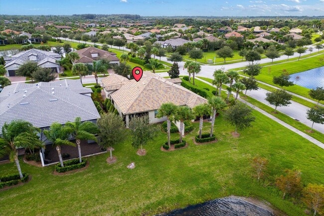 Building Photo - 4313 Beauty Leaf Cir