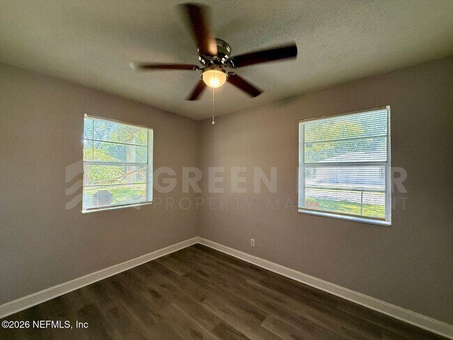 Building Photo - 3078 W 15th St