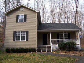 Front of House - 180 Laurel Heights Dr