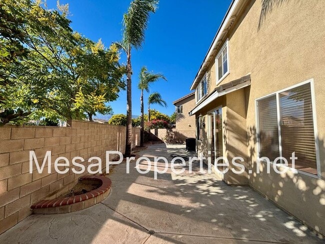 Building Photo - 7440 Freeport Cir