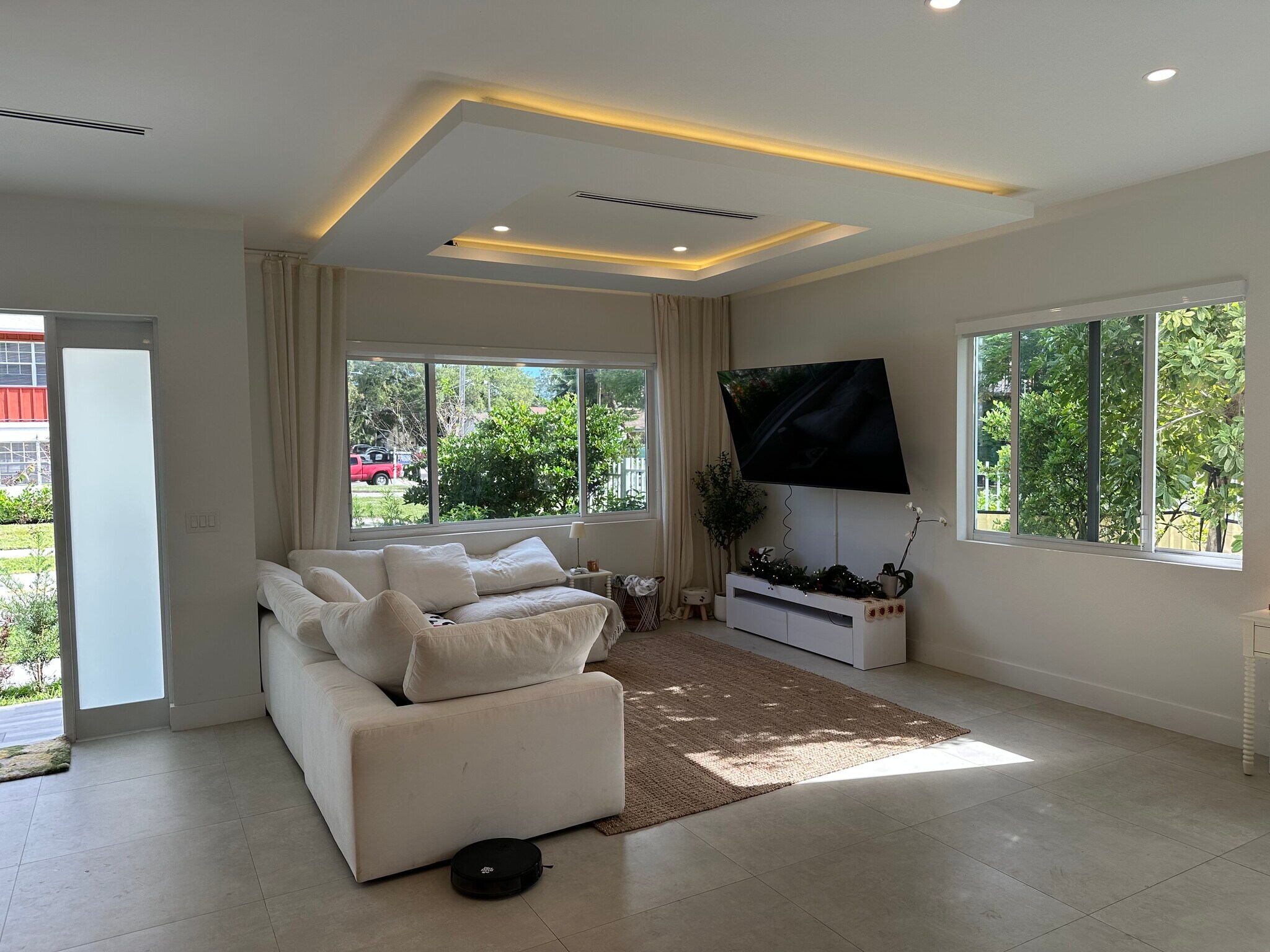 Building Photo - 2109 SW 18th Ave